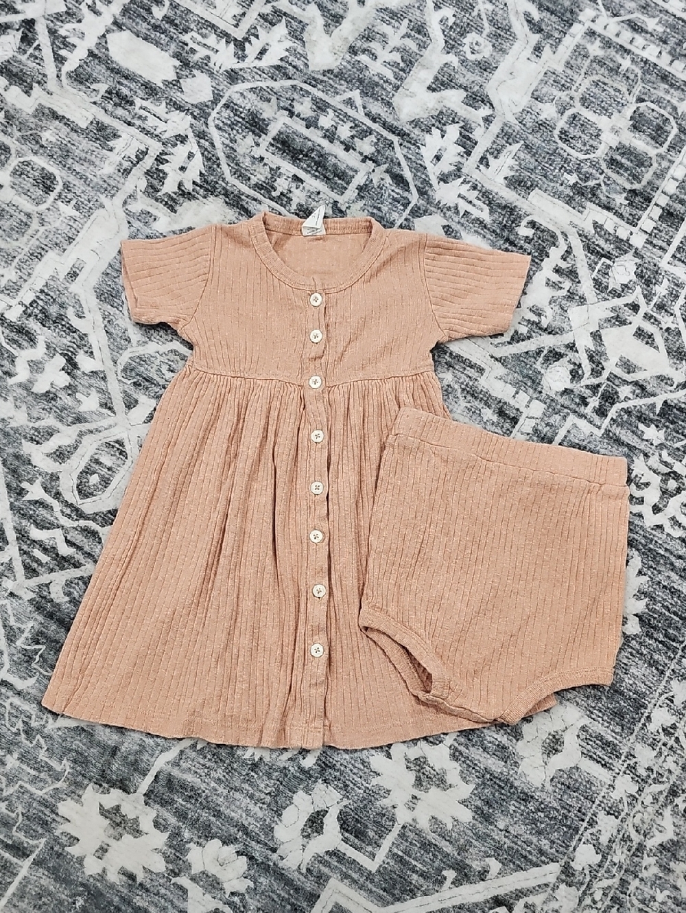 kate quinn Peachy Ribbed Button-Front Baby Dress Set